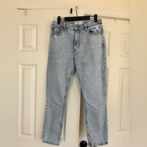 Abercrombie Women’s Curve Love High Rise Skinny Jeans Light Wash Size 27